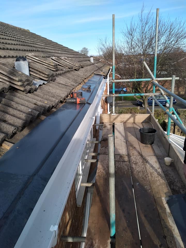 Gutter repair gutter replacement service